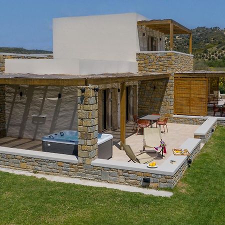 Quinta Essentia Suites Foiníki Extérieur photo