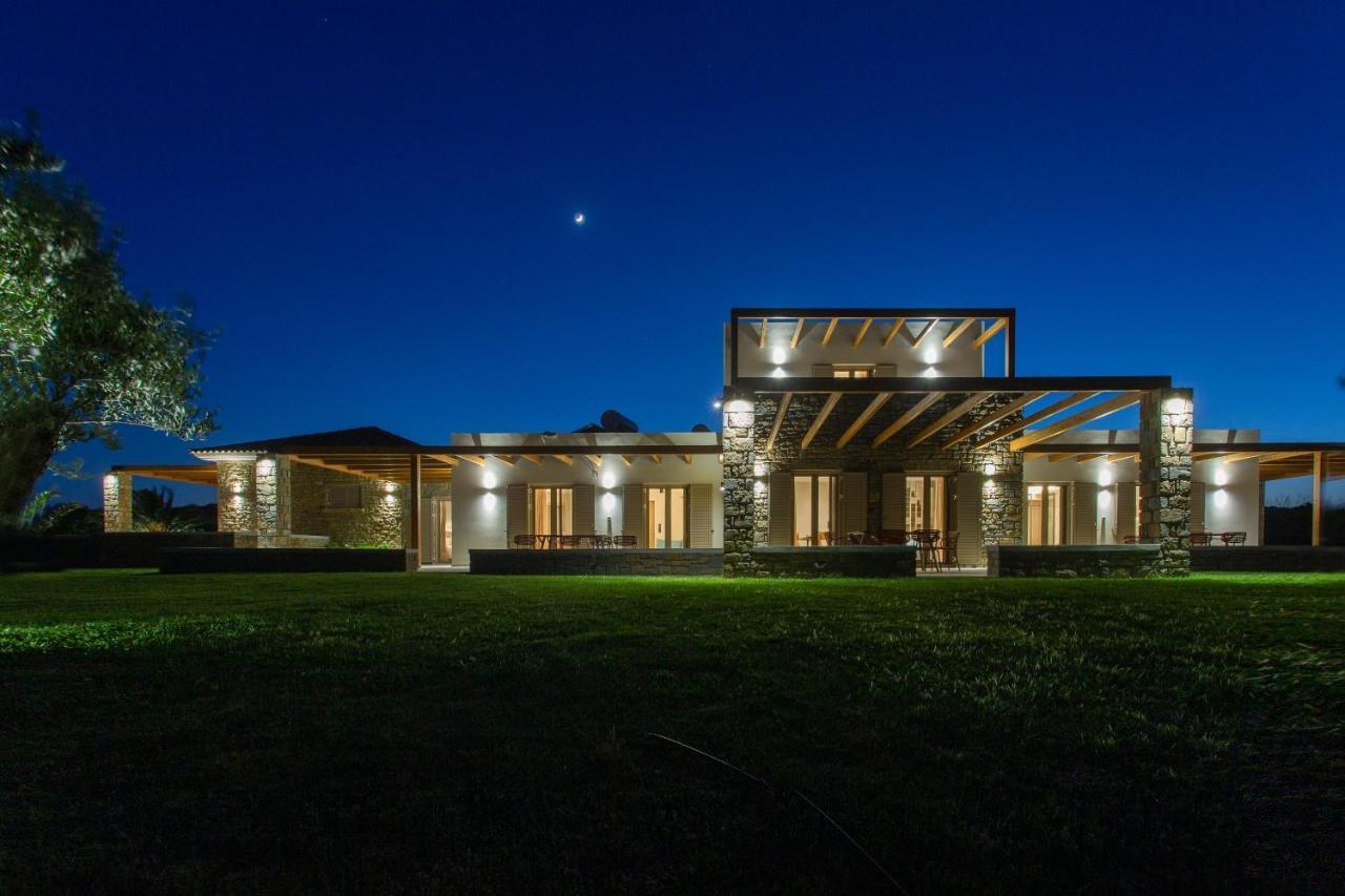 Quinta Essentia Suites Foiníki Extérieur photo