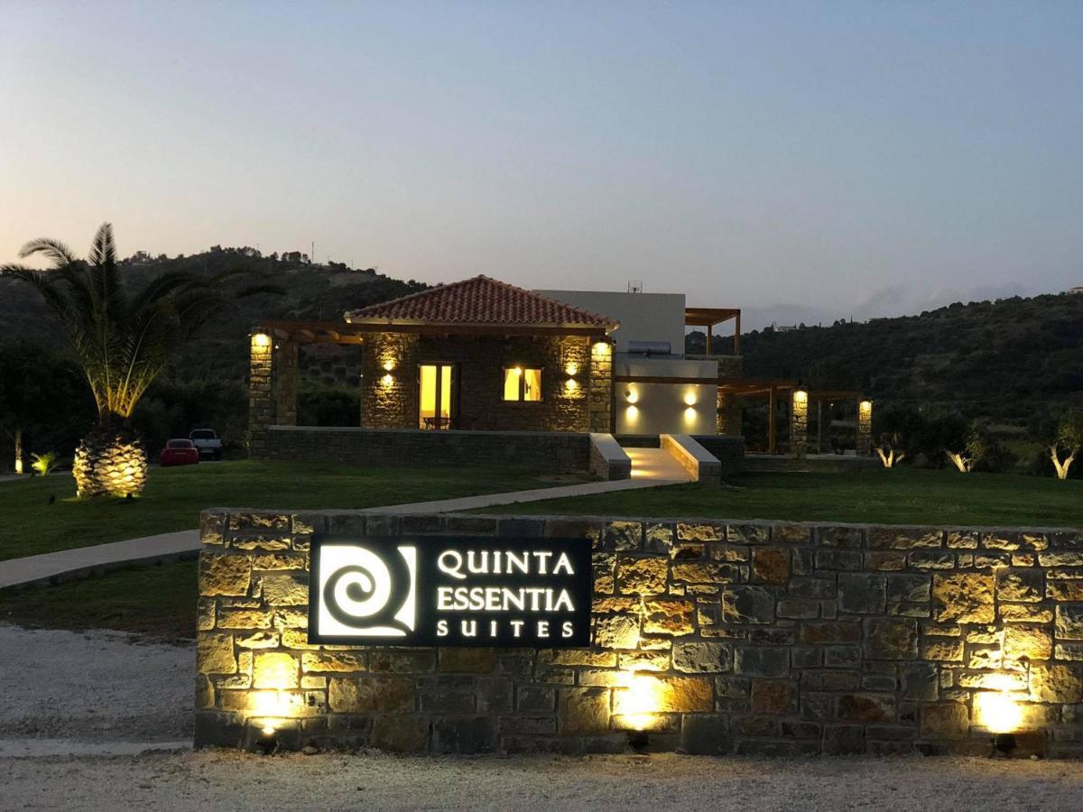 Quinta Essentia Suites Foiníki Extérieur photo