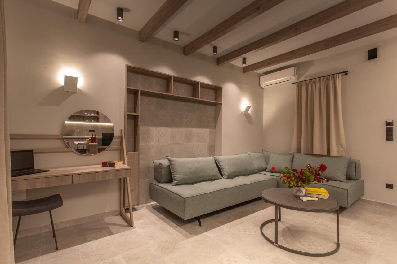 Quinta Essentia Suites Foiníki Extérieur photo