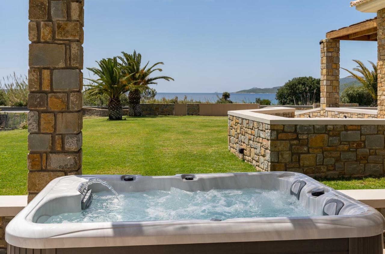 Quinta Essentia Suites Foiníki Extérieur photo