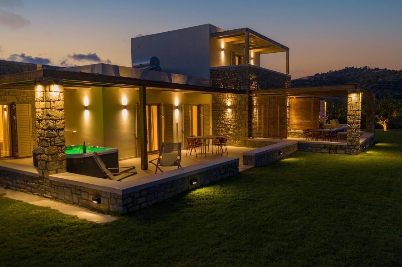 Quinta Essentia Suites Foiníki Extérieur photo